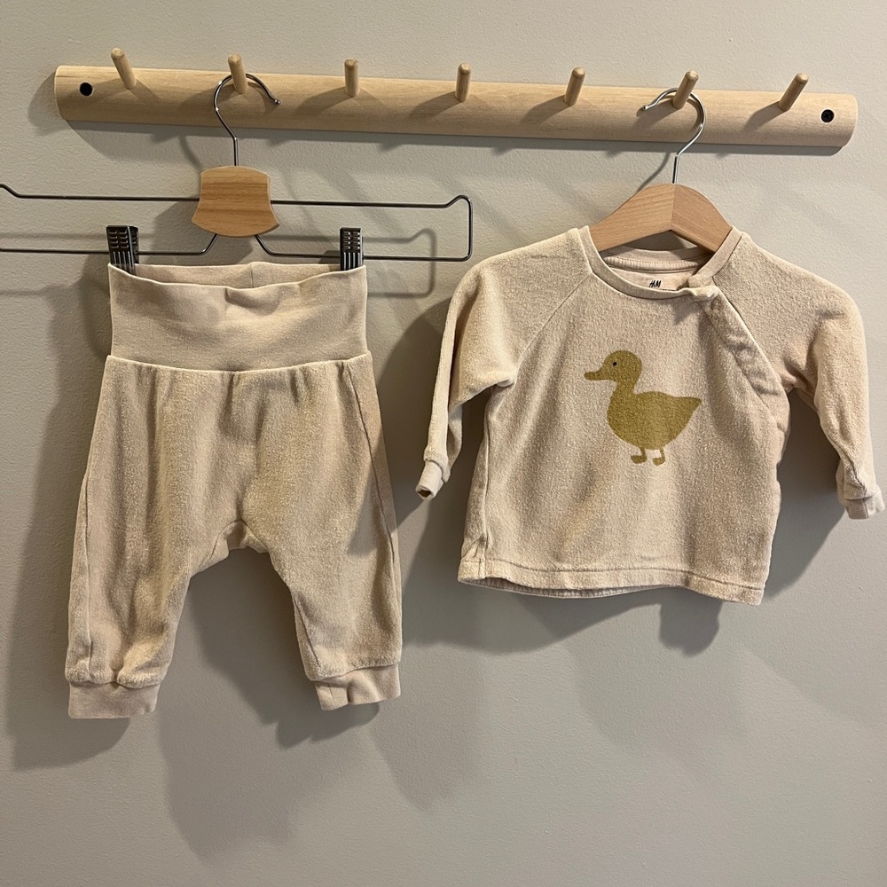 H&M | Terry Baby Duck Set | 6 Mo